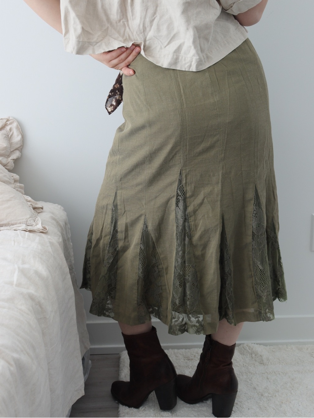 Japanese Vintage Olive Green lace Midi Skirt